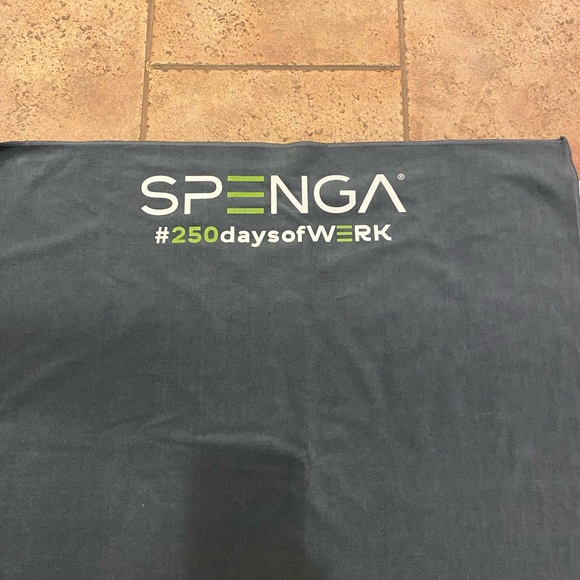 Yoga towel from SPENGA #250 days of werk Reduced shipping. - Picture 1 of 3